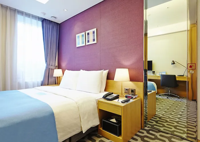 Hotel Days By Wyndham Myeongdong