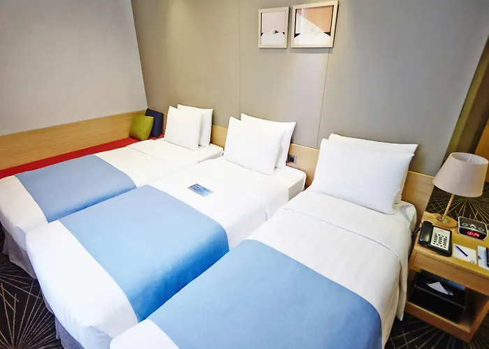 Hotel Days By Wyndham Myeongdong 3*