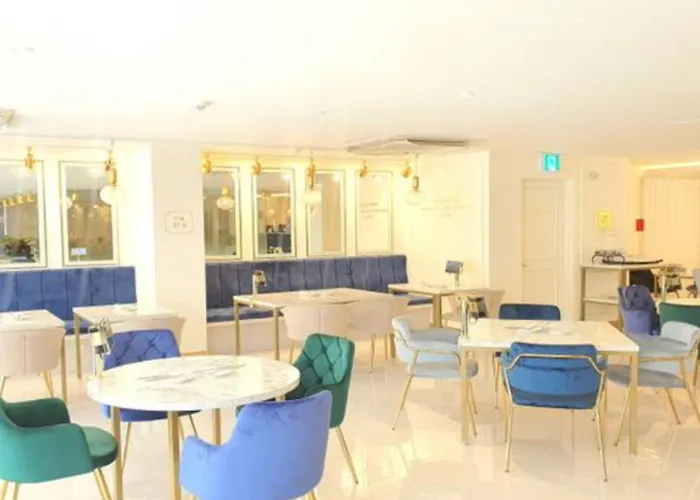 Hotel Days By Wyndham Myeongdong